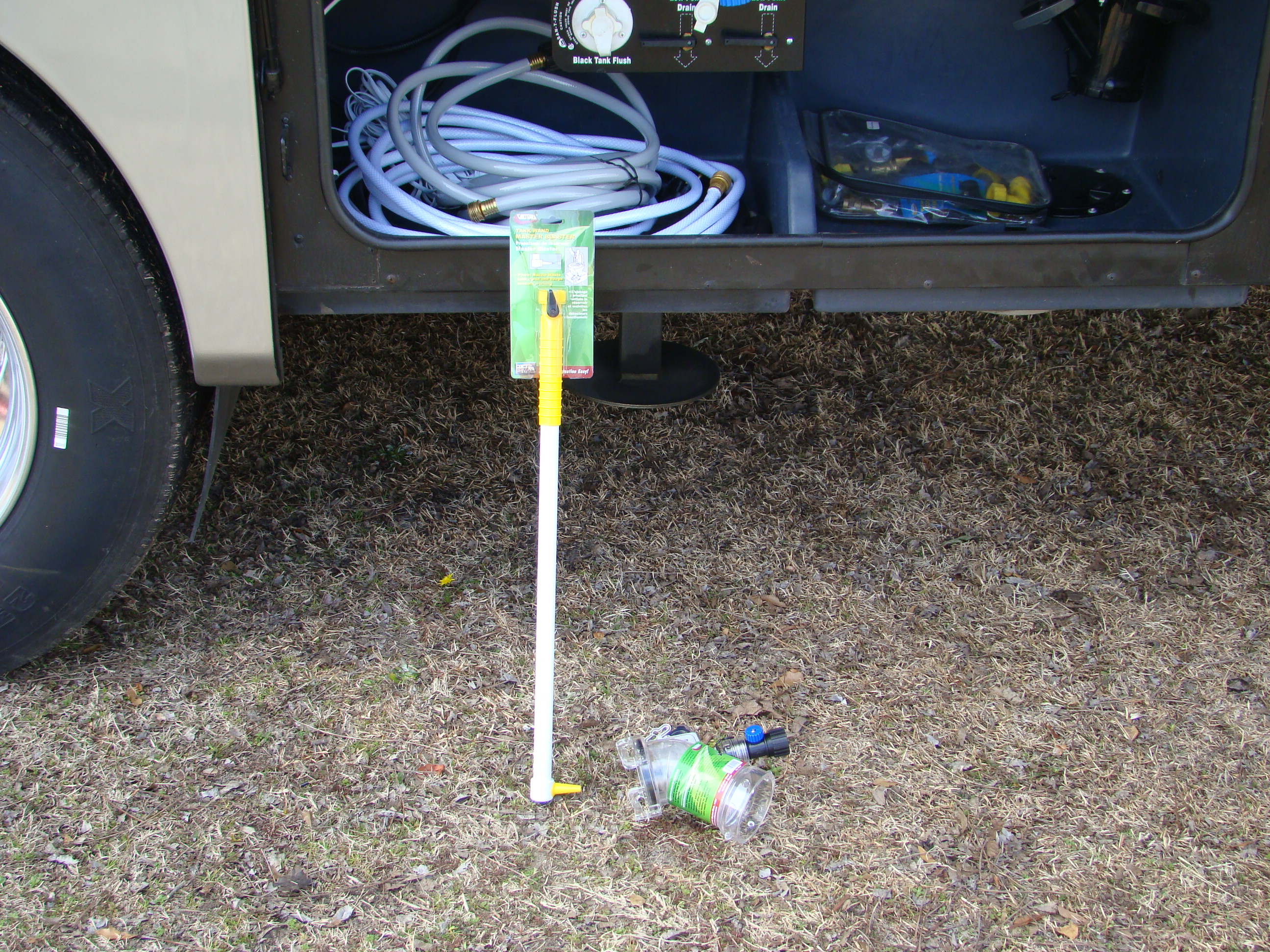 RV Holding Tank Sensors & False Tank Level Readings – RV 101® – RV ...